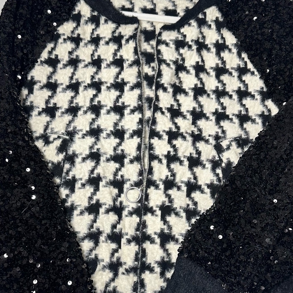 Black and White Houndstooth Cardigan